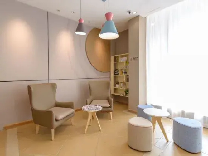 Home Inn (Foshan Daliang Feima Road)