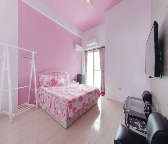 N22 Hostel