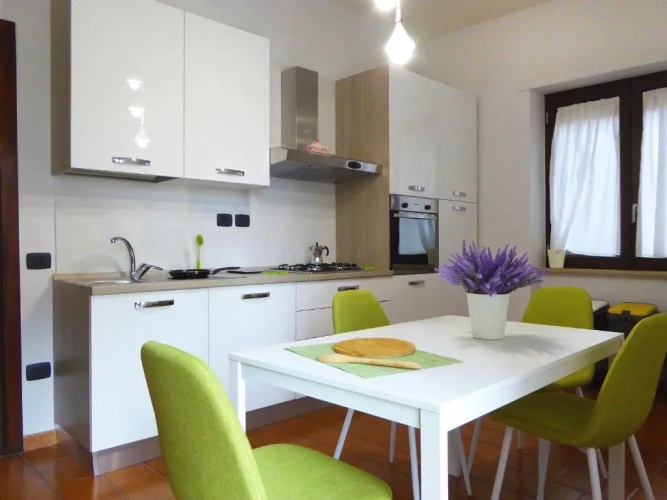 2 Bedrooms Apartment