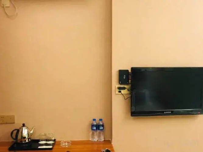 Kaiyin Holiday Hotel