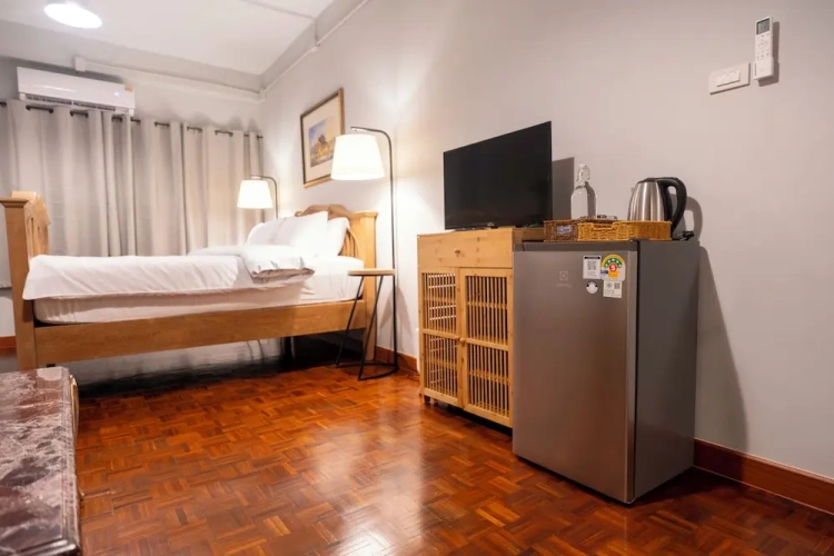 Standard Double room with balcony and with city view