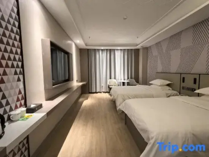 Huaxin Hotel