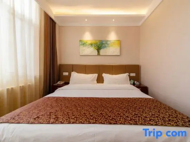 Yantai Qianwei Yongju Hotel
