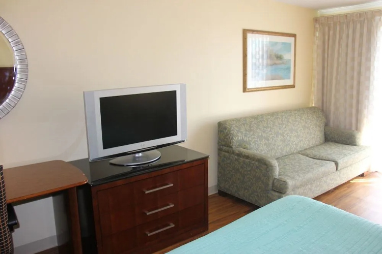 Seaside Inn