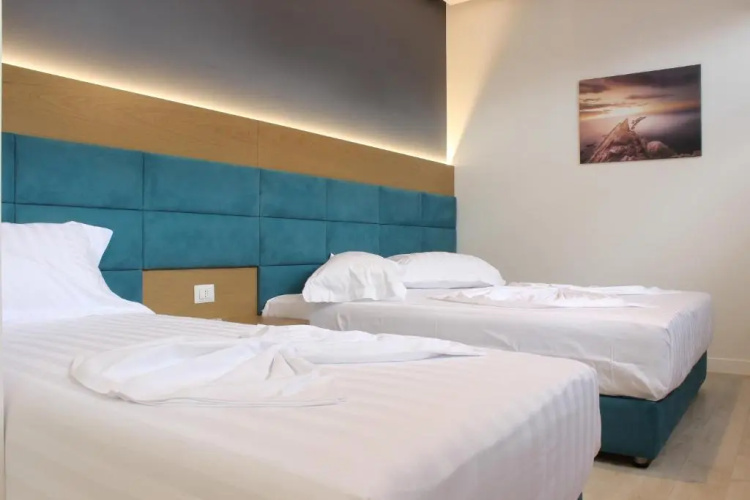 Domus Hotel