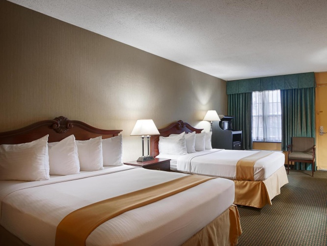 Standard Quadruple room