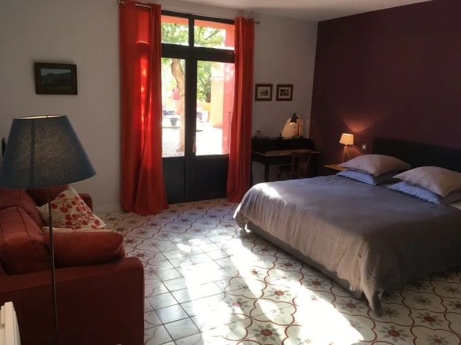 Superior Triple room with garden view
