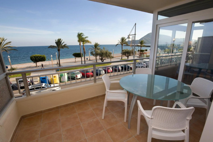 Luxury Ocean Beach Apartment