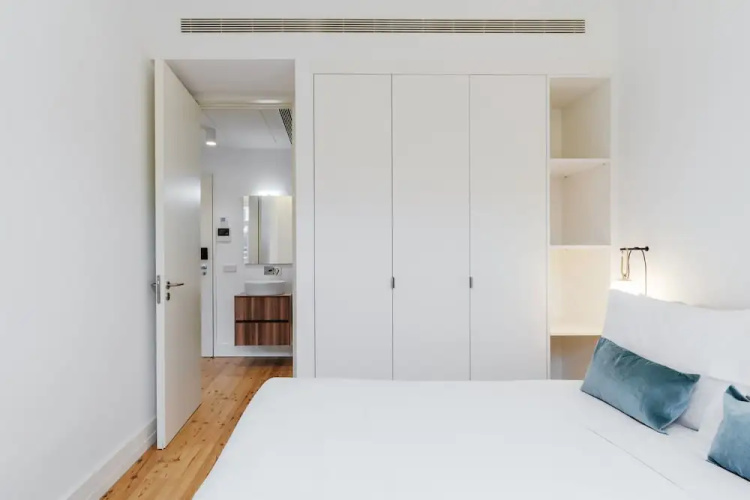 Feel Porto Cl Rigos Charm Flat 2 2