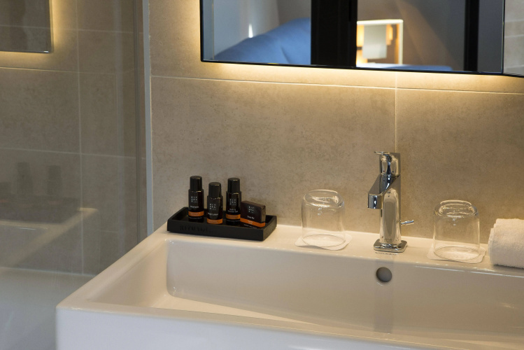 Le 10 Bis Hotel