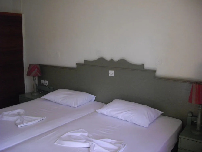 Bristol Hotel & Apartments