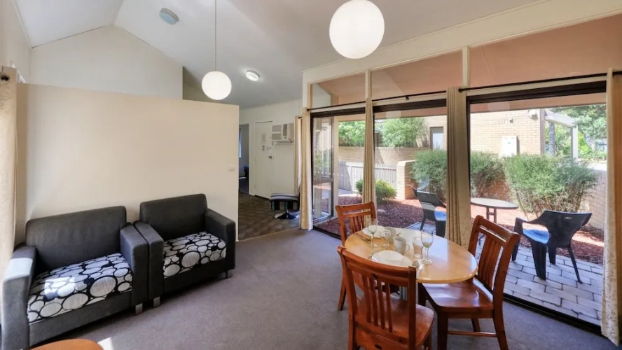 1 Bedroom Apartment with balcony