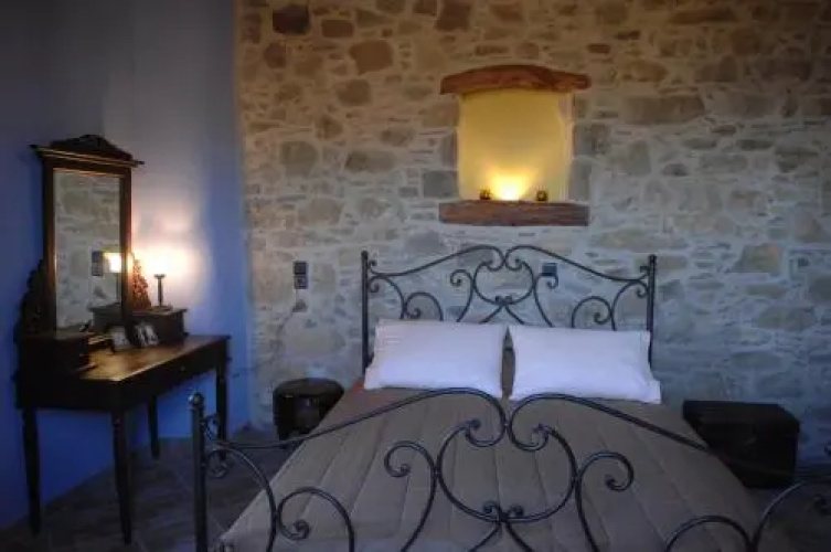 Lithos Homes