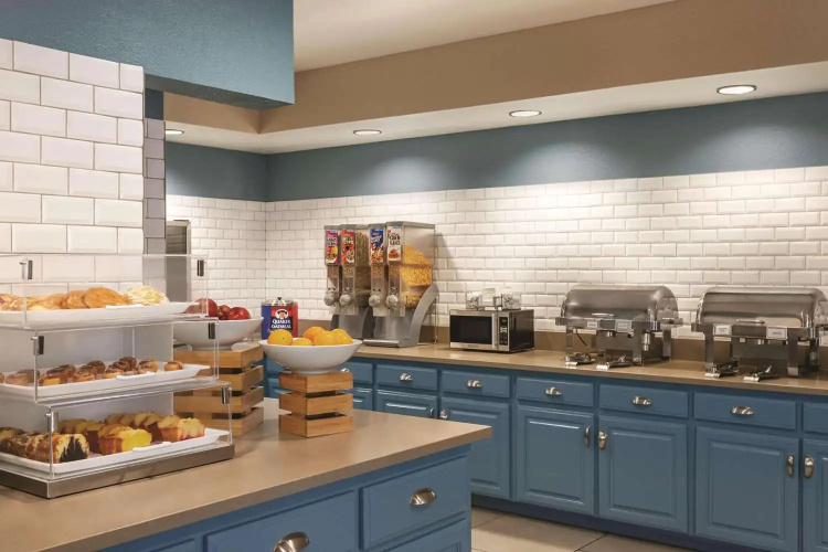 Country Inn & Suites by Radisson, Nashville Airport East, TN photo 12