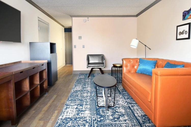 1 Bedroom Double Suite