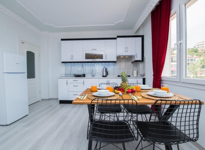 1 Bedroom Apartment