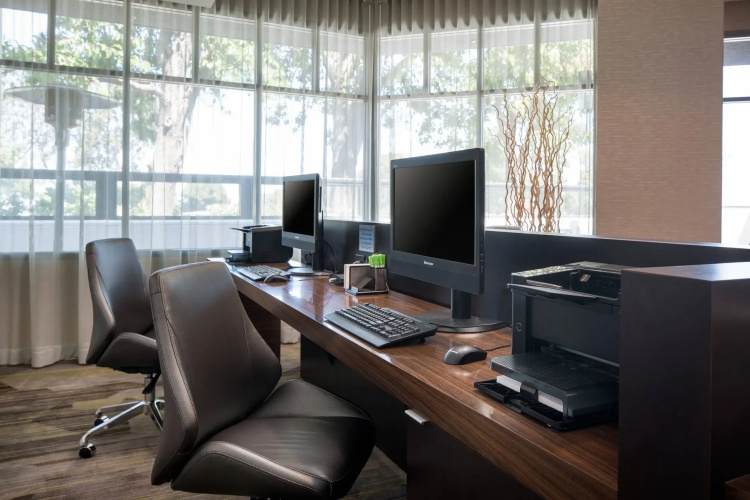 Courtyard by Marriott Richmond/Berkeley