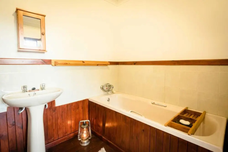 Avoca Private Bushcamp