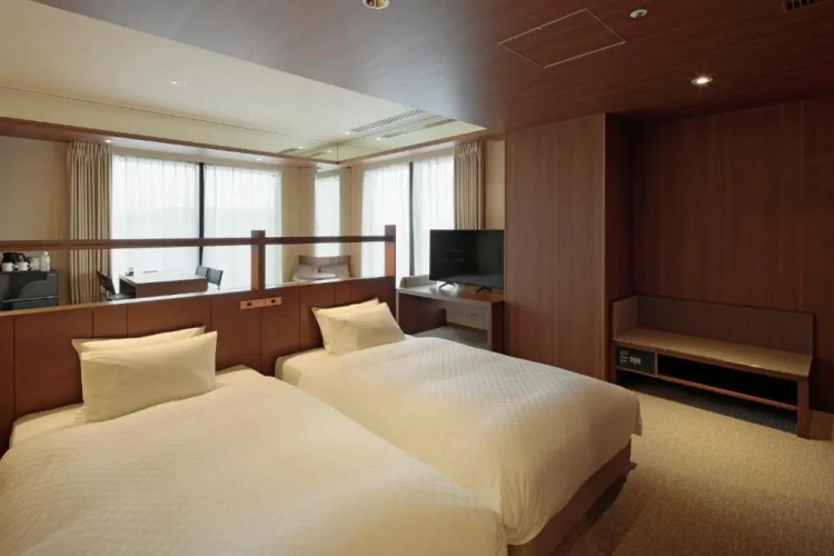 Deluxe Corner Quadruple room