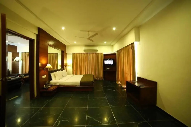 Lords Plaza Kandla