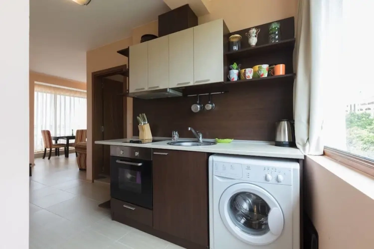 1 Bedroom Family Apartment with sea view