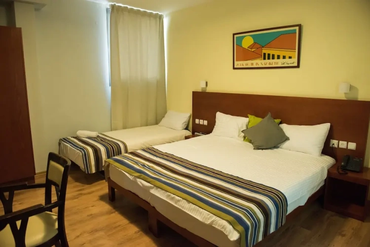 1 Bedroom Superior Triple room
