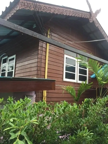 6 Bedrooms Cottage