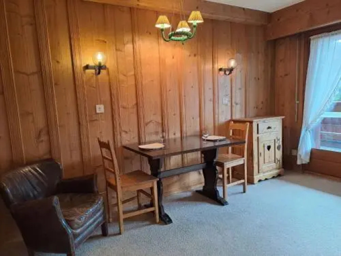 Apartment Square Poste 341