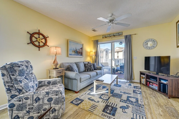 2 Bedrooms Apartment