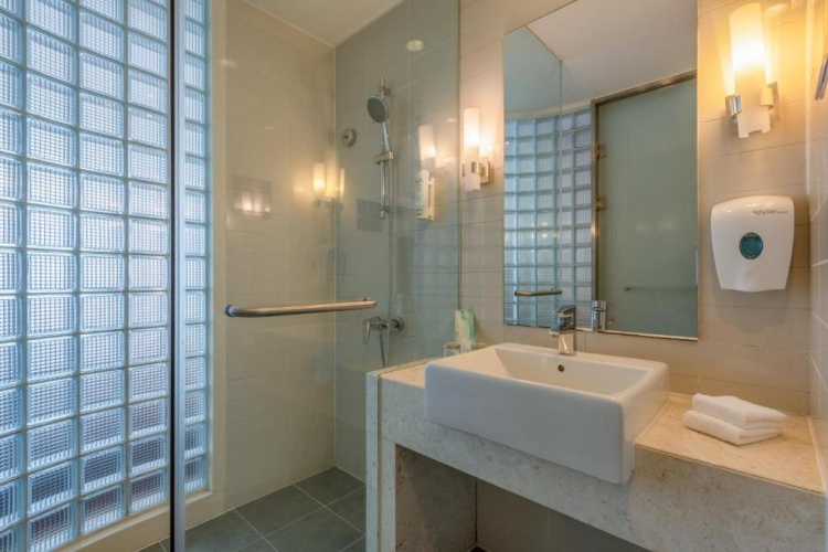 Standard Double room with city view