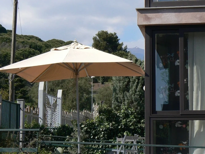 1 Bedroom Apartment with balcony and with garden view