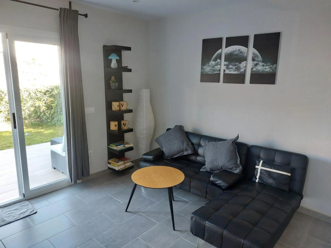 holiday apartment with private pool