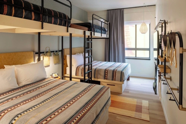 Standard Quadruple room