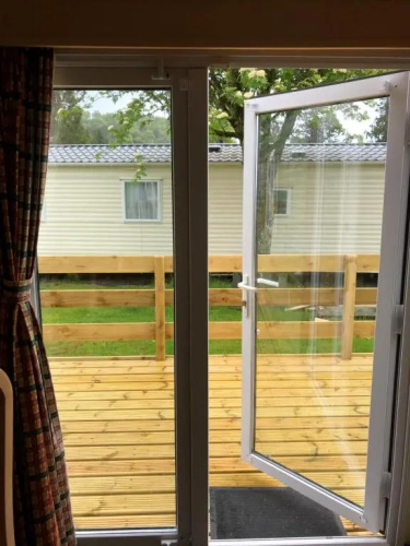 15 Glenfinart Caravan Park