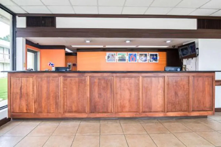 Motel 6 Conyers, GA