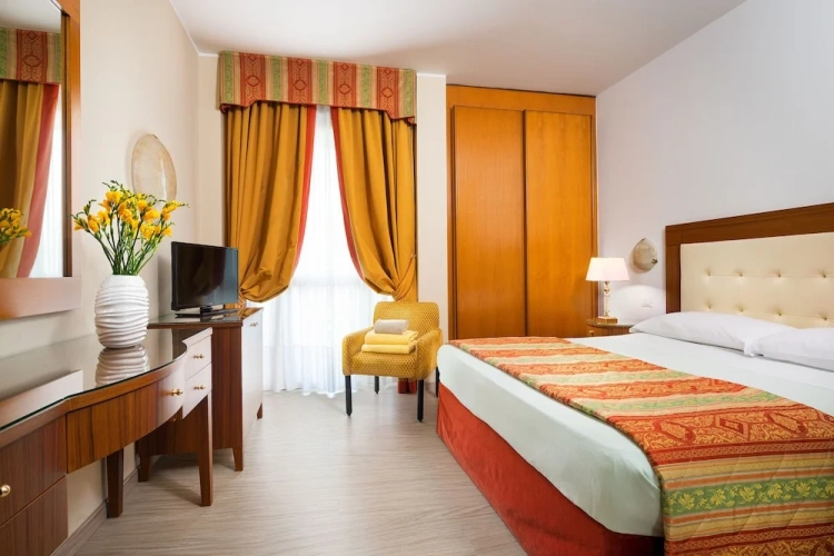 Standard room with balcony