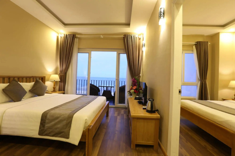 Jazz Hotel