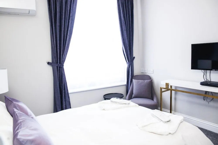The Royal Hotel