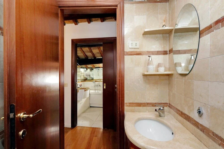 Piazza Mattei Elegant Apartment