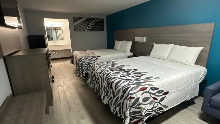 Economy Quadruple room