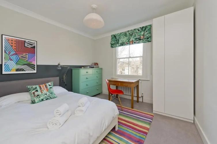 3 Bedrooms Cottage