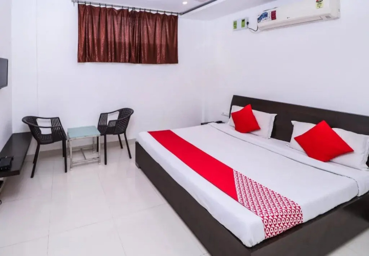 Hotel Divine Regency