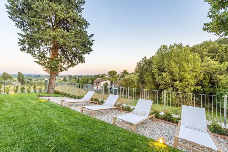 Villa Podere Falcione