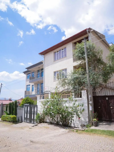 Brusali Guest House - Addis Ababa