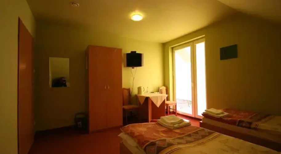 Wenas Hotel