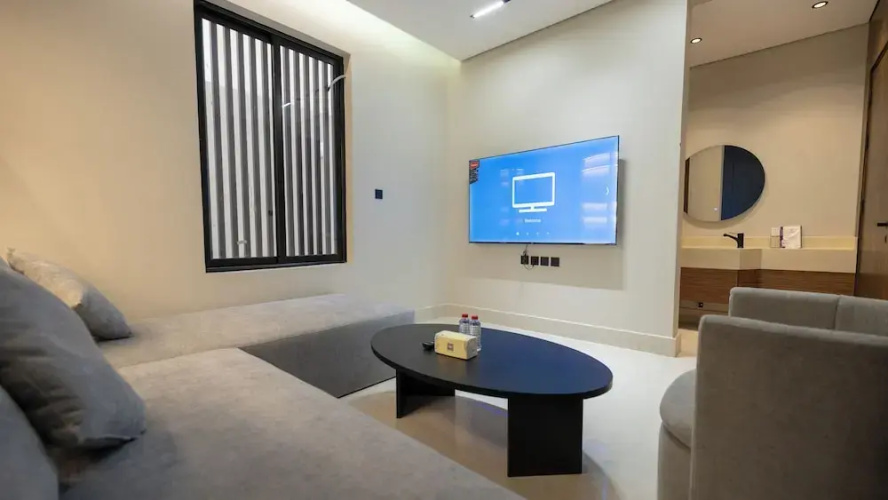Luxury two bedroom Apartment Al Rawdha