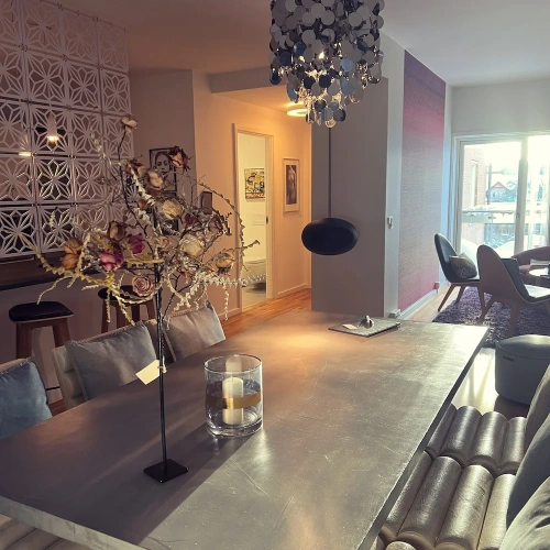 1 Bedroom Luxury Suite with balcony and with city view