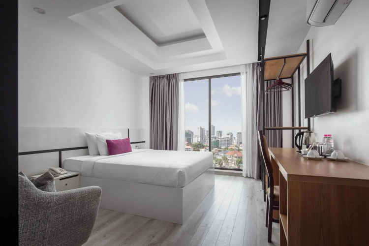 King Grand Boutique Hotel