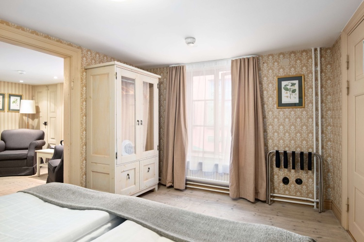 Twin Suite