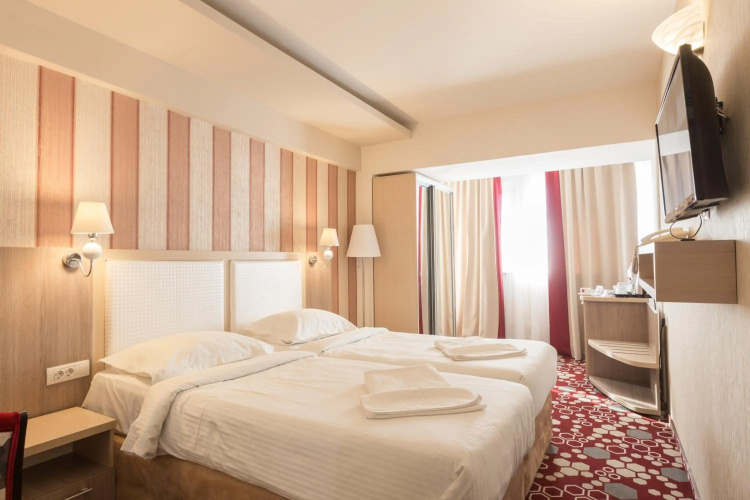 Bacolux Craiovita Hotel & Events